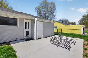 2325 Maple Dr, Jackson, MI 49203 - Photo 41