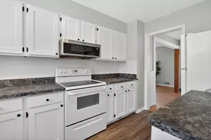 2325 Maple Dr, Jackson, MI 49203 - Photo 15