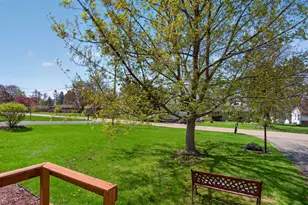 2325 Maple Dr, Jackson, MI 49203 - Photo 47