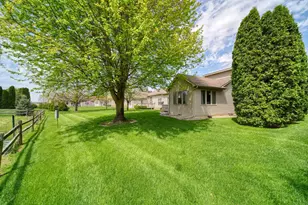 689 Korey's Cir, Blissfield, MI 49228 - Photo 27