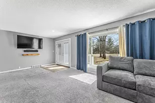 6561 E 34 1/2 Rd, Cadillac, MI 49601 - Photo 7