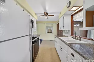 1415 Woodhaven St, Muskegon, MI 49445 - Photo 15