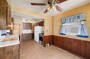 24924 Princeton St, Dearborn, MI 48124 - Photo 5