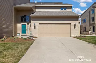 1671 E Harbour Towne Cir, Muskegon, MI 49441 - Photo 41