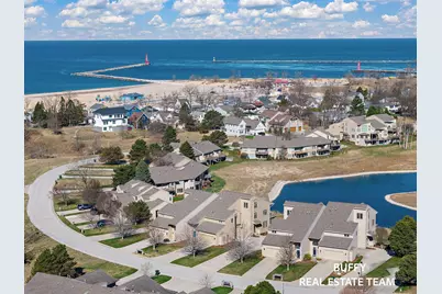 1671 E Harbour Towne Circle, Muskegon, MI 49441 - Photo 3