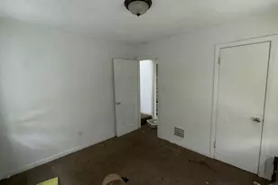 12140 Wayburn St, Detroit, MI 48224 - Photo 13
