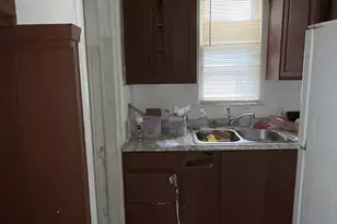 12140 Wayburn St, Detroit, MI 48224 - Photo 7
