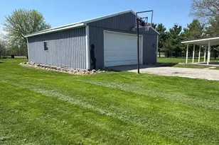 1535 W Kinley Rd, Saint Johns, MI 48879 - Photo 29