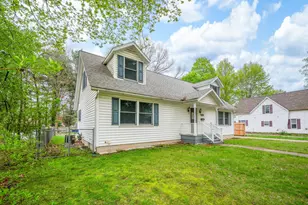 108 N Cayuga St, Buchanan, MI 49107 - Photo 45