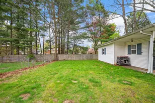108 N Cayuga St, Buchanan, MI 49107 - Photo 49
