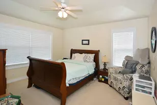 7089 Bolingbrook Dr, Portage, MI 49024 - Photo 11