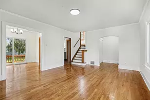1227 Reycraft Dr, Kalamazoo, MI 49001 - Photo 7