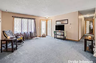 2475 Holton Rd, Muskegon, MI 49445 - Photo 9