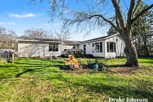 2475 Holton Rd, Muskegon, MI 49445 - Photo 25