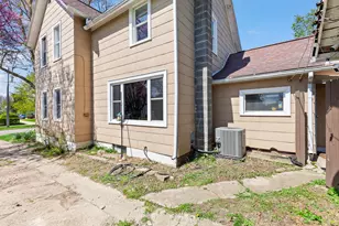 418 Ormsby St, Adrian, MI 49221 - Photo 35