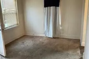 822 Campbell St, Flint, MI 48507 - Photo 5