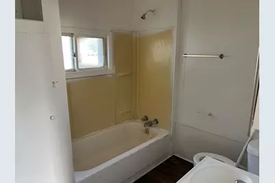 822 Campbell Street, Flint, MI 48507 - Photo 7