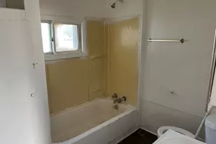 822 Campbell St, Flint, MI 48507 - Photo 7