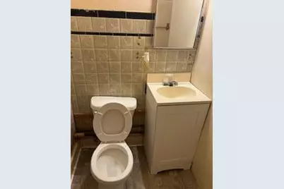 822 Campbell Street, Flint, MI 48507 - Photo 9