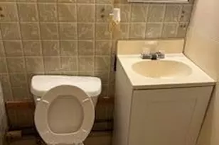 822 Campbell St, Flint, MI 48507 - Photo 9