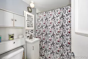 1136 Wilson Ct, Norton Shores, MI 49441 - Photo 13