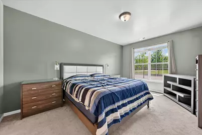 23668 Northstone Village Drive, Taylor, MI 48180 - Photo 17