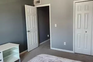 23668 Northstone Village Dr, Taylor, MI 48180 - Photo 25