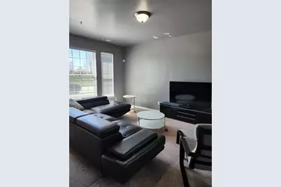 23668 Northstone Village Drive, Taylor, MI 48180 - Photo 3