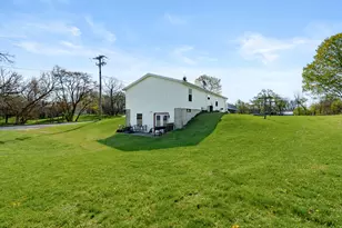 104 Seneca St, Decatur, MI 49045 - Photo 27
