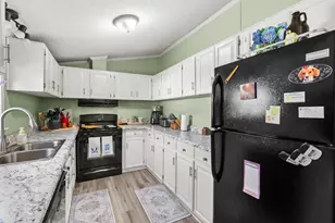 104 Seneca St, Decatur, MI 49045 - Photo 11