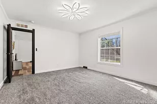 3088 Central Ave, Muskegon, MI 49445 - Photo 15