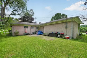 23100 Mapleridge Dr, Southfield, MI 48075 - Photo 29