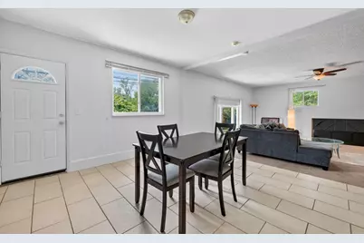 23100 Mapleridge Drive, Southfield, MI 48075 - Photo 21