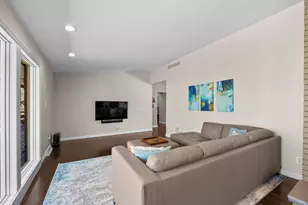 7201 Bingham Rd, Bloomfield Hills, MI 48301 - Photo 13