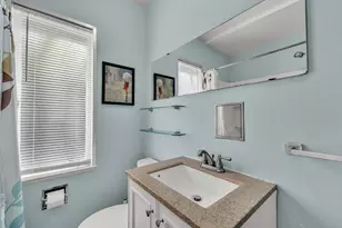 803 Barton Dr, Ann Arbor, MI 48105 - Photo 23