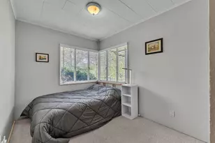 803 Barton Dr, Ann Arbor, MI 48105 - Photo 25