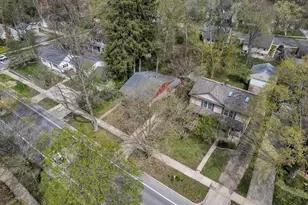 803 Barton Dr, Ann Arbor, MI 48105 - Photo 35
