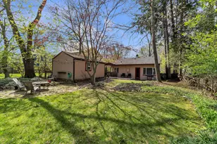 803 Barton Dr, Ann Arbor, MI 48105 - Photo 31
