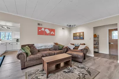 803 Barton Drive, Ann Arbor, MI 48105 - Photo 11