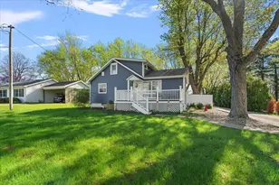 12865 Flynn Rd, Sawyer, MI 49125 - Photo 3