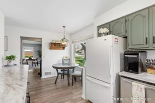 3679 Yellowstone Dr SW, Grandville, MI 49418 - Photo 15