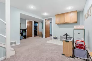3679 Yellowstone Dr SW, Grandville, MI 49418 - Photo 35