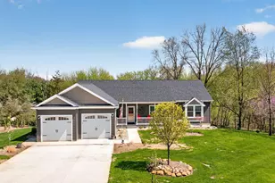 14840 Killorglin Ln, Cement City, MI 49233 - Photo 3