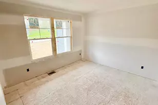 5888 Valley Point Dr SE, Caledonia, MI 49316 - Photo 7