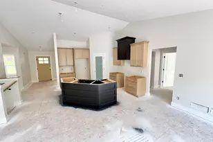5888 Valley Point Dr SE, Caledonia, MI 49316 - Photo 3