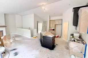 5888 Valley Point Dr SE, Caledonia, MI 49316 - Photo 5