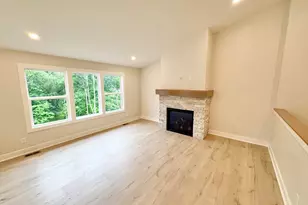 5888 Vly Pt Dr SE, Caledonia, MI 49316 - Photo 5