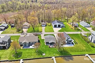 547 Eagle Point Rd, Lake Odessa, MI 48849 - Photo 45