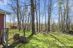 547 Eagle Point Rd, Lake Odessa, MI 48849 - Photo 41