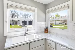 547 Eagle Point Rd, Lake Odessa, MI 48849 - Photo 17